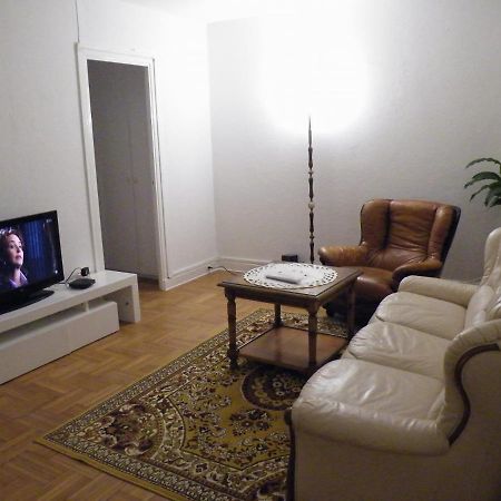 Appartement F3 -Plaisir Moins Cher - Jusqu'A 8Personnes Le Mée-sur-Seine المظهر الخارجي الصورة